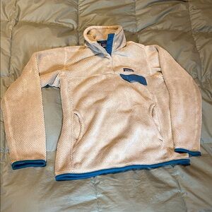 Patagonia Tan and Blue Fleece Pullover